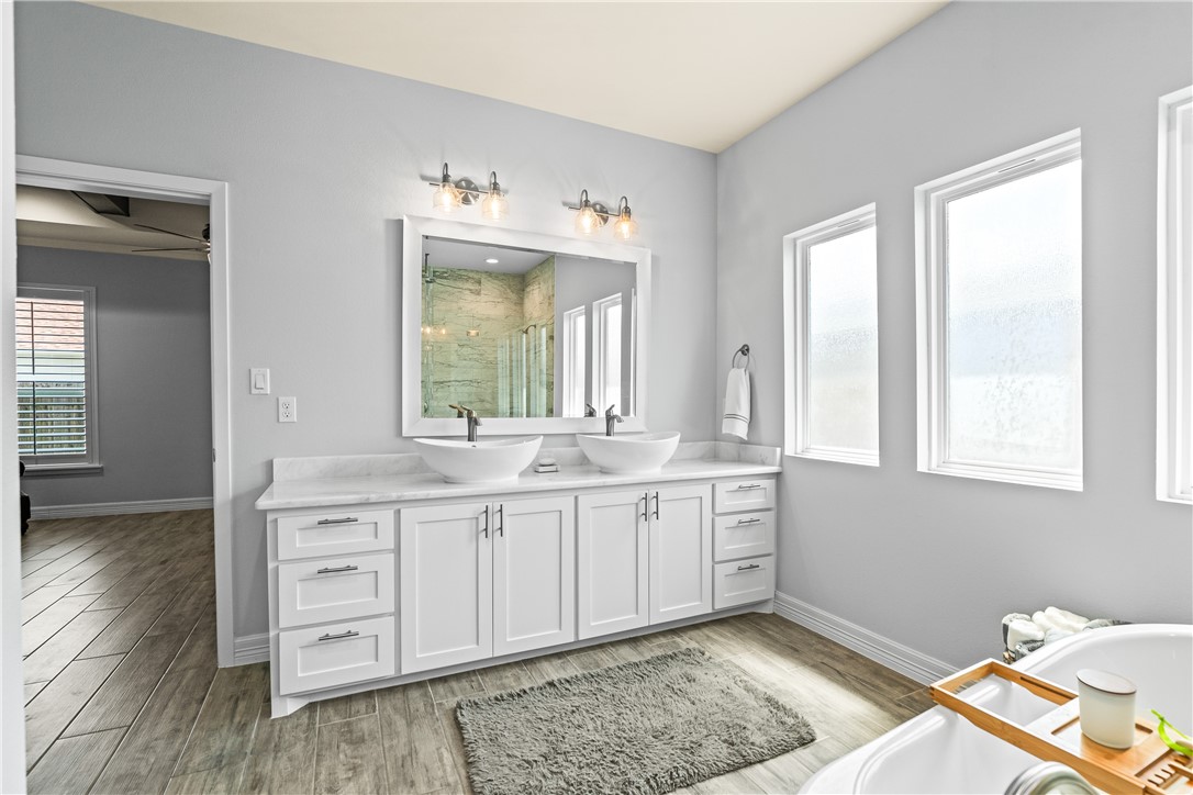 14522 Dragonet St Property Photo 22