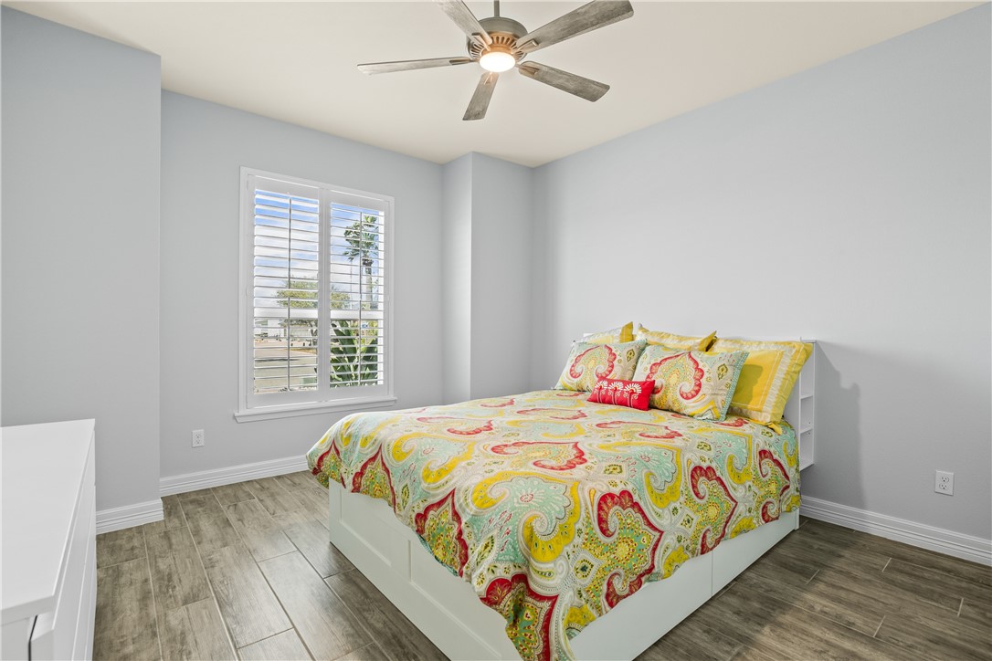 14522 Dragonet St Property Photo 33