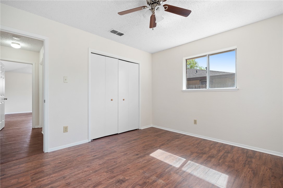 555 Vista Dr Property Photo 16