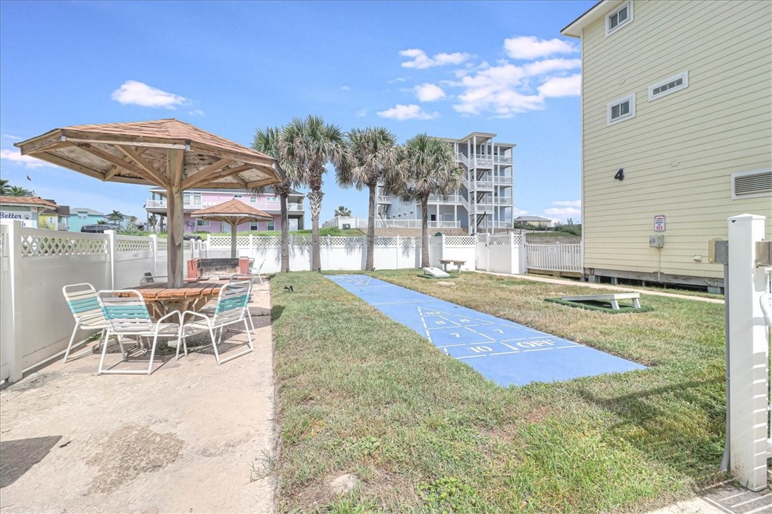 1924 On The Beach Dr 535 Property Photo 37