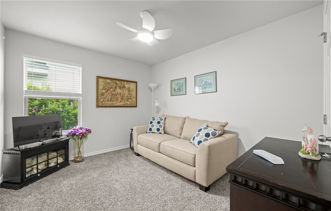 1813 Secretariat Dr Property Photo 20