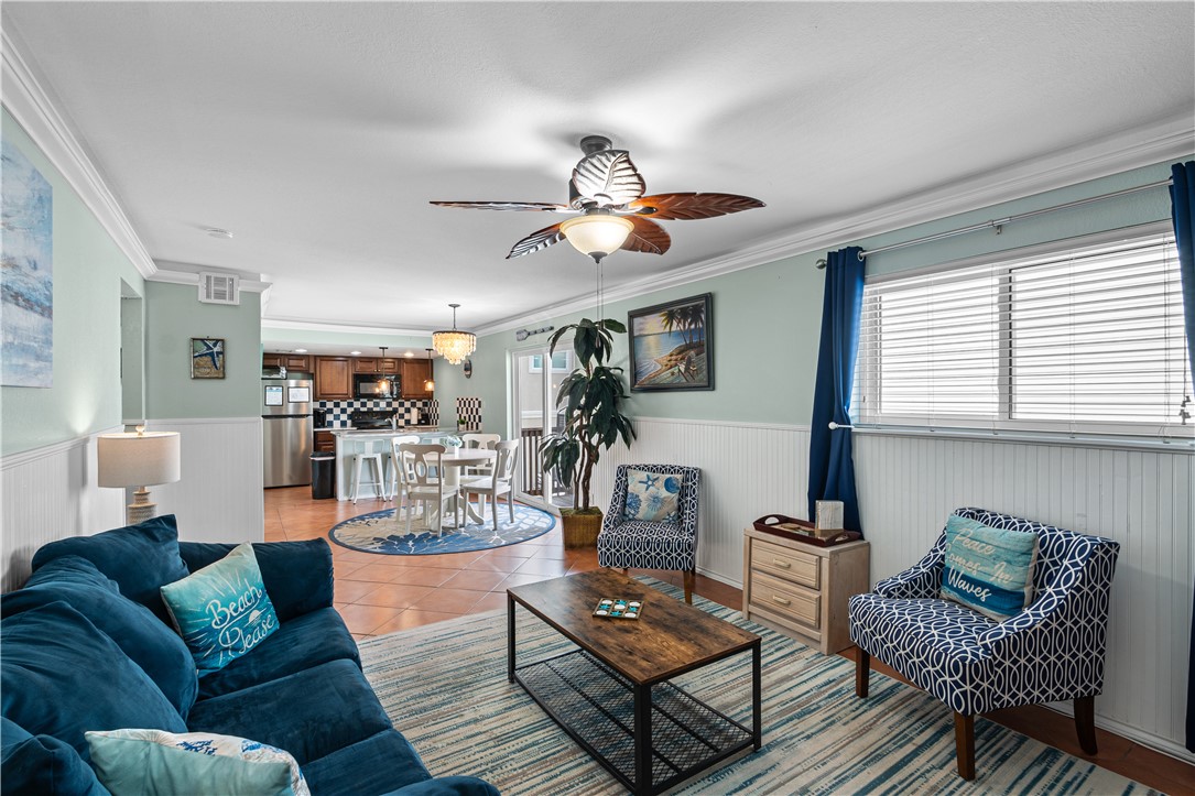 14921 Windward Dr 209 Property Photo 5