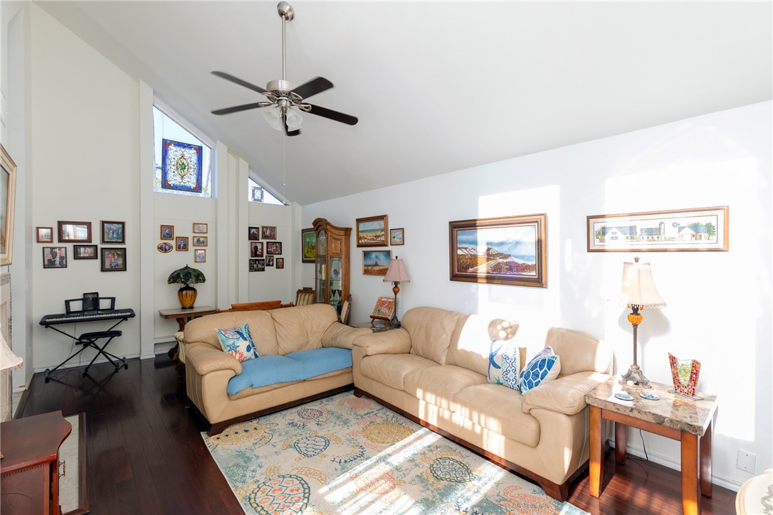 13729 Suntan Ave Property Photo 18