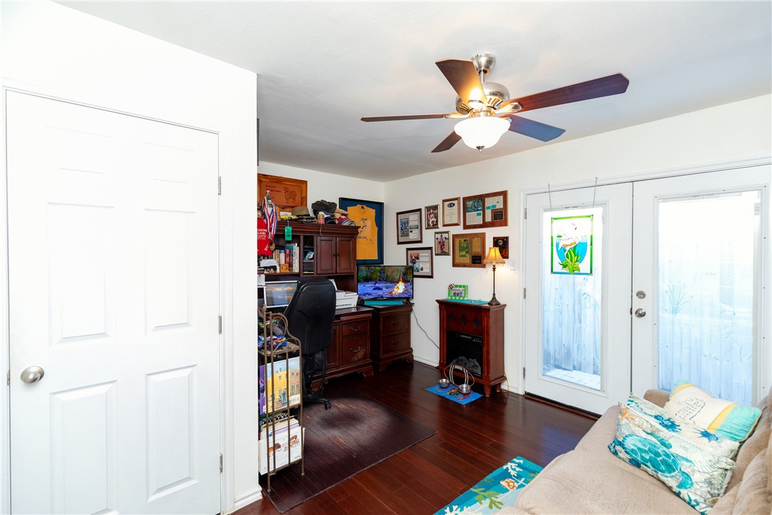 13729 Suntan Ave Property Photo 21