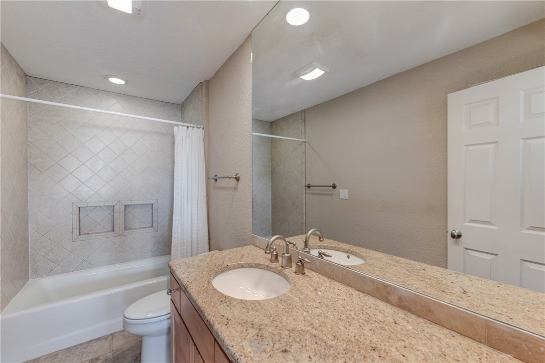 309 Piper Blvd Property Photo 26