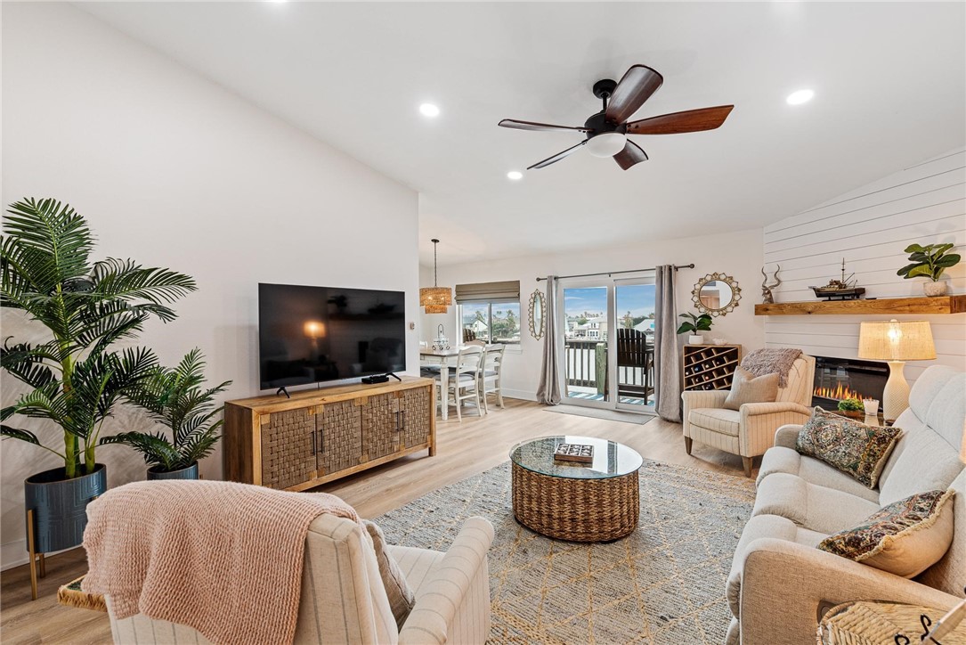 15425 Fortuna Bay Dr 315 Property Photo 6