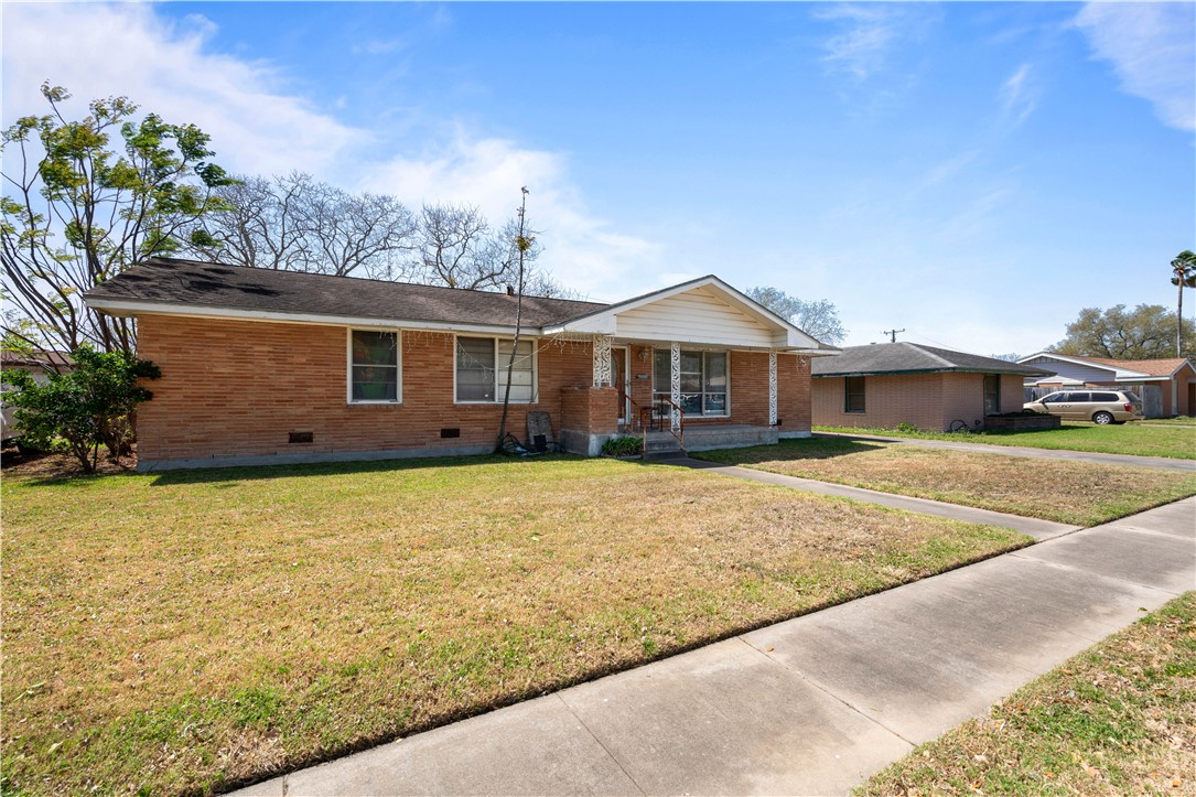 3301 Casa Blanca Dr Property Photo 3