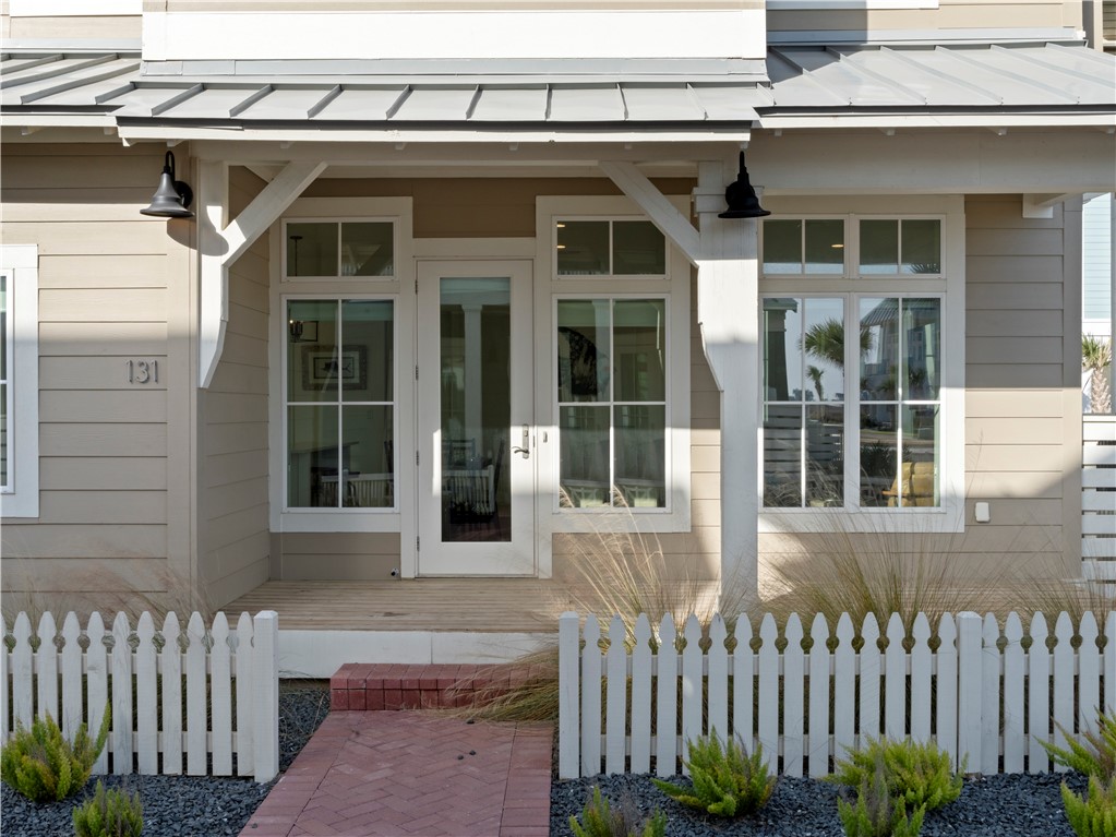 131 Sabal Property Photo 37