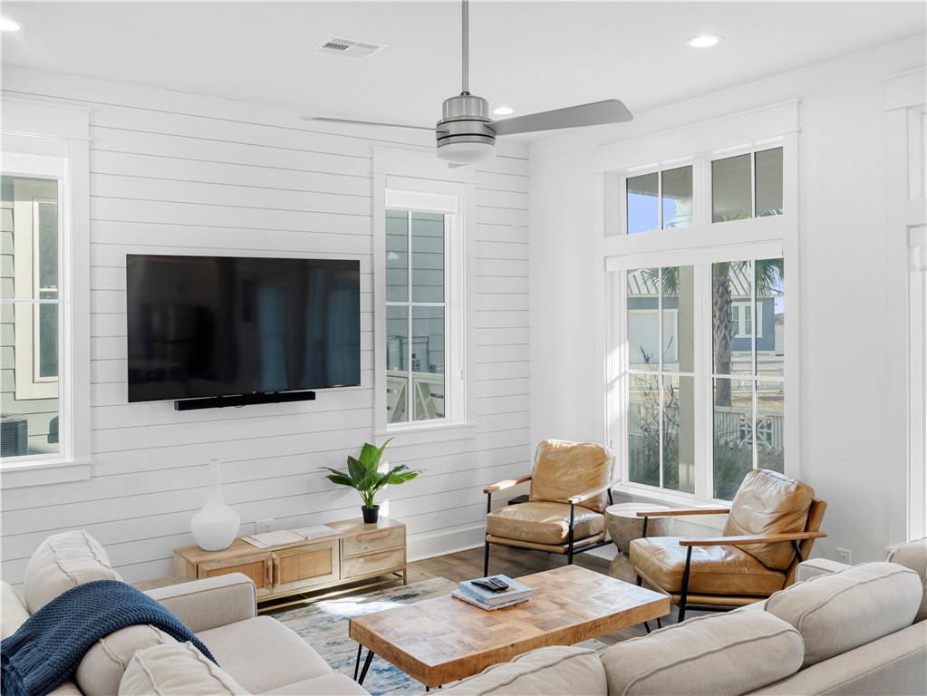 131 Sabal Property Photo 40