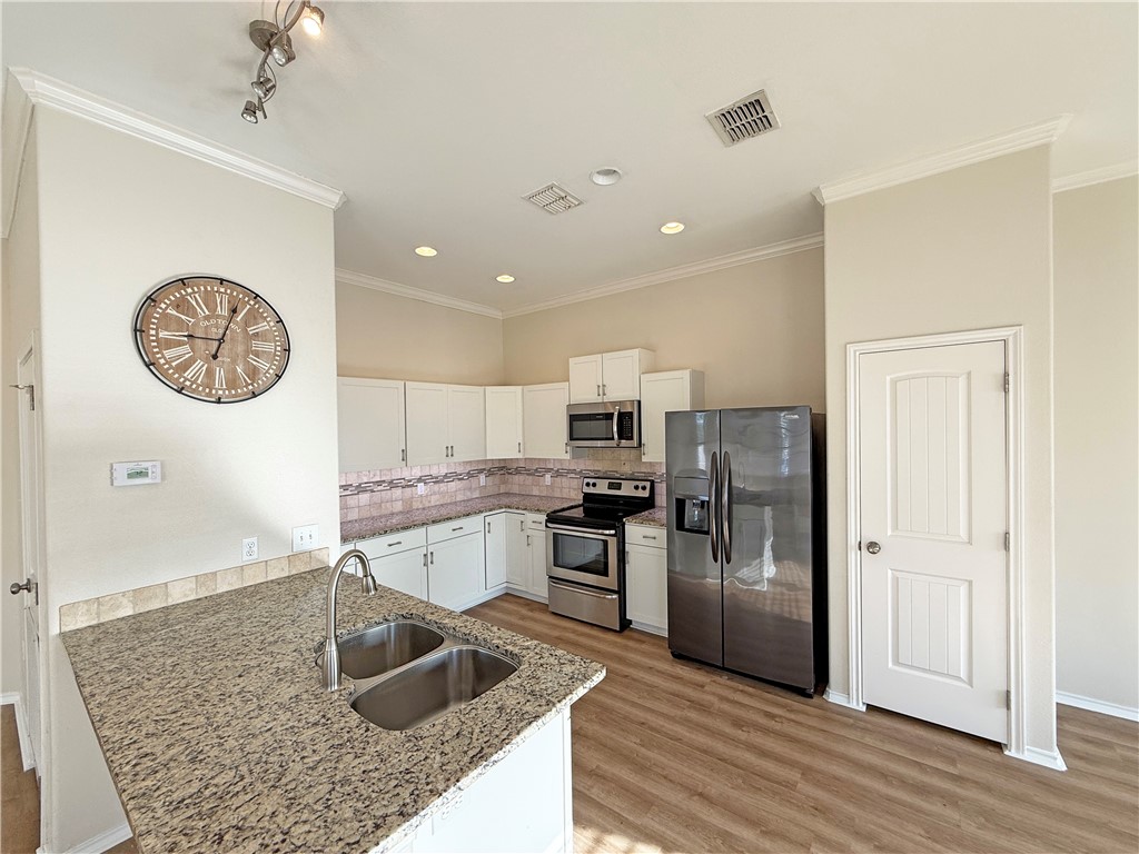 141 Barnacle Property Photo 9
