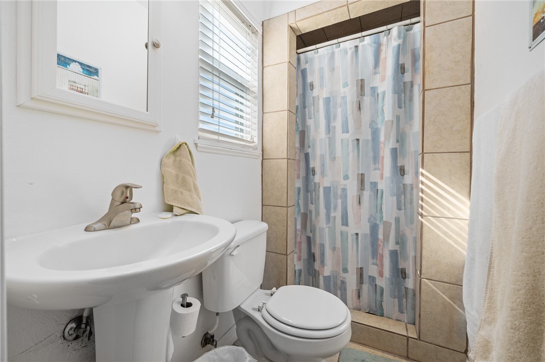 314 Inglewood Property Photo 19