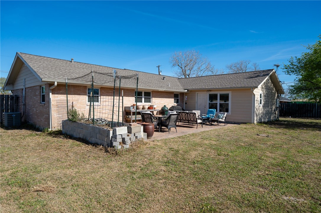 314 Inglewood Property Photo 27