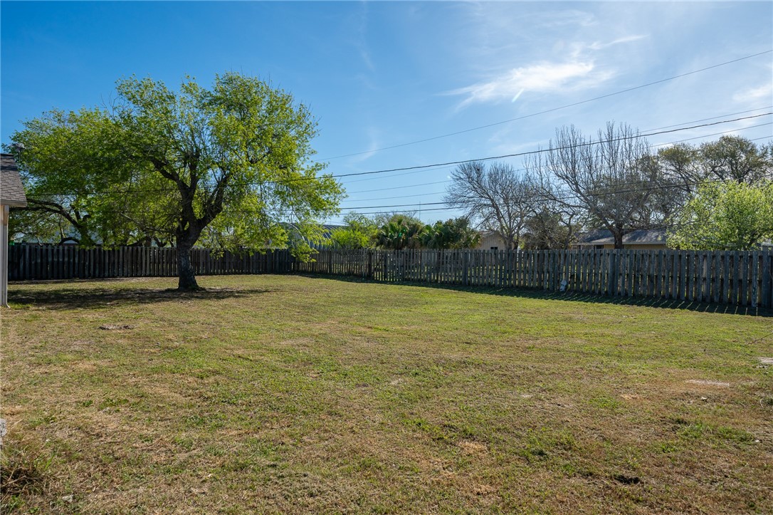 314 Inglewood Property Photo 29