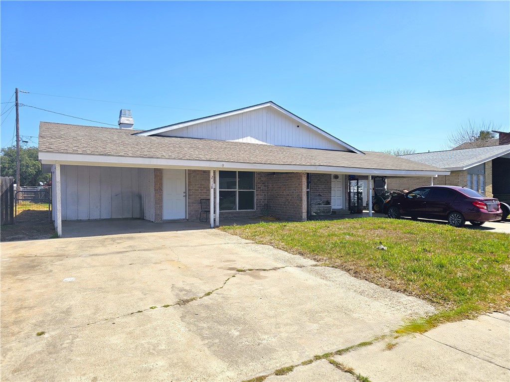 2116/2118 Zephyr Property Photo