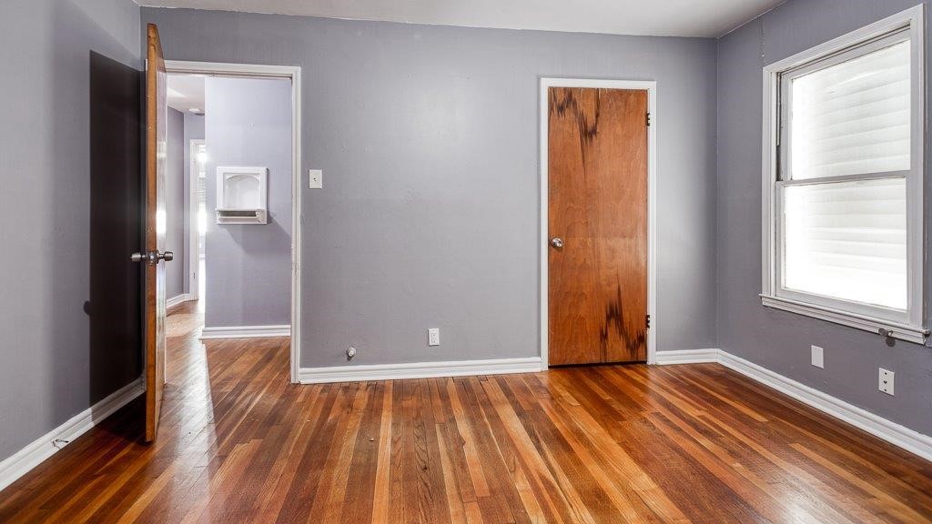 1302 Brentwood Dr Property Photo 8