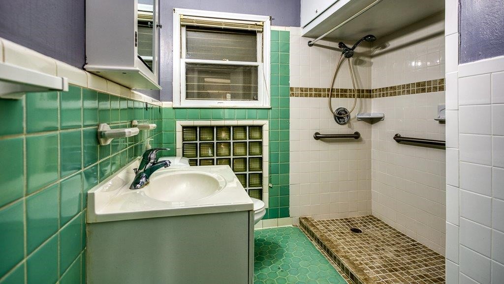 1302 Brentwood Dr Property Photo 10