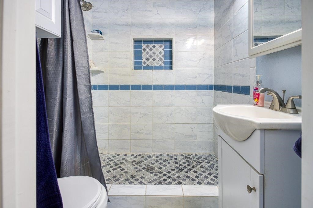 4133 Barrera Dr Property Photo 12