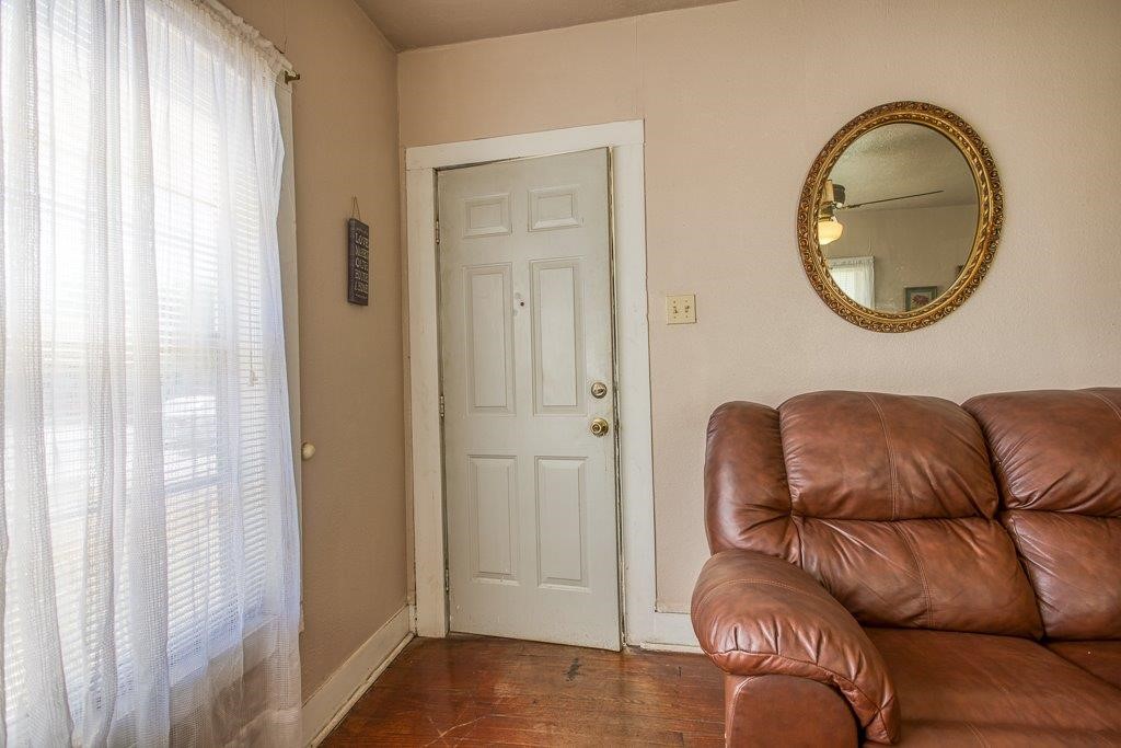 4133 Barrera Dr Property Photo 21
