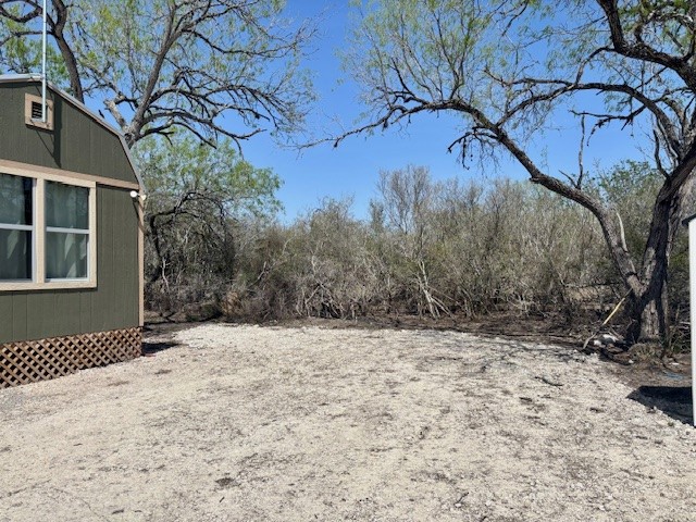 122 County Rd 176 Property Photo 11
