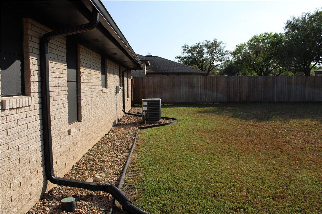 710 S Leona St Property Photo 35