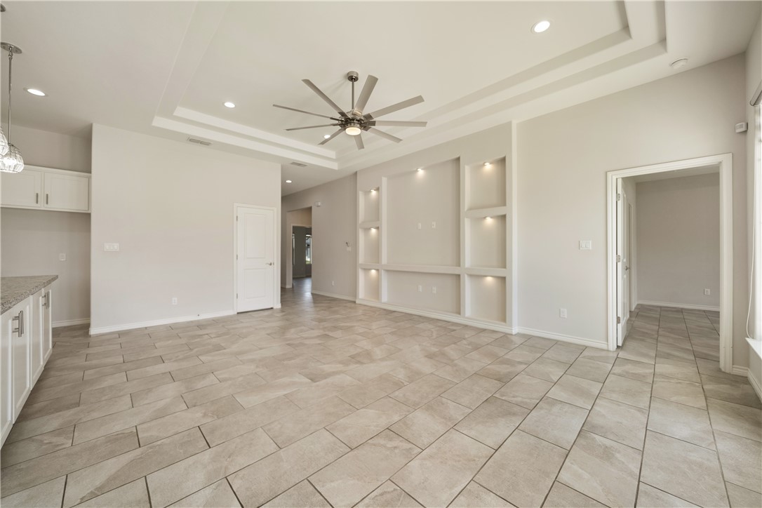 1773 Paraiso Dr Property Photo 6