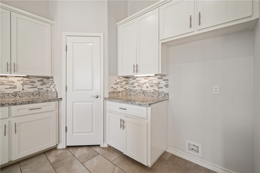 1773 Paraiso Dr Property Photo 12