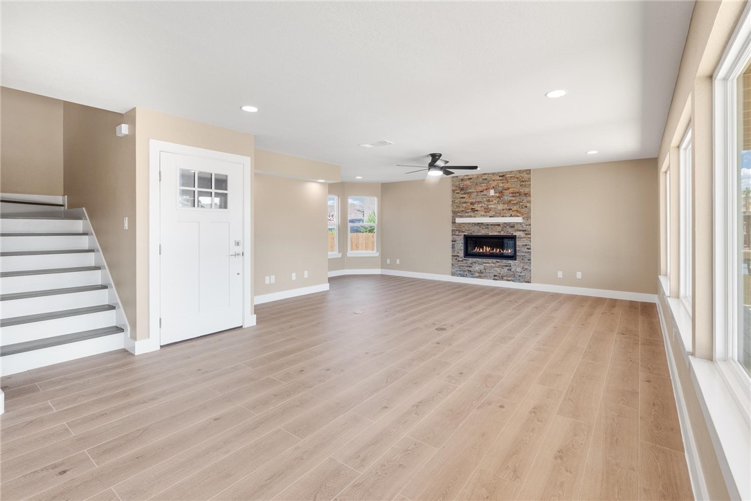 15334 Key Largo Ct Property Photo 5