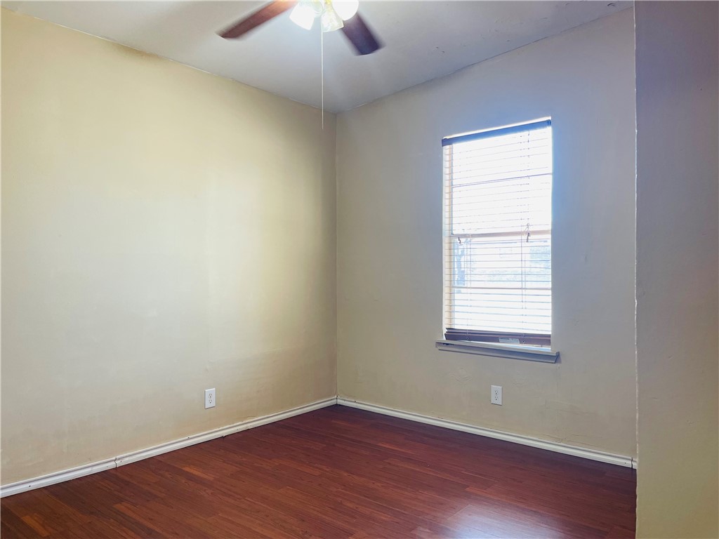 4954 Marion Property Photo 10