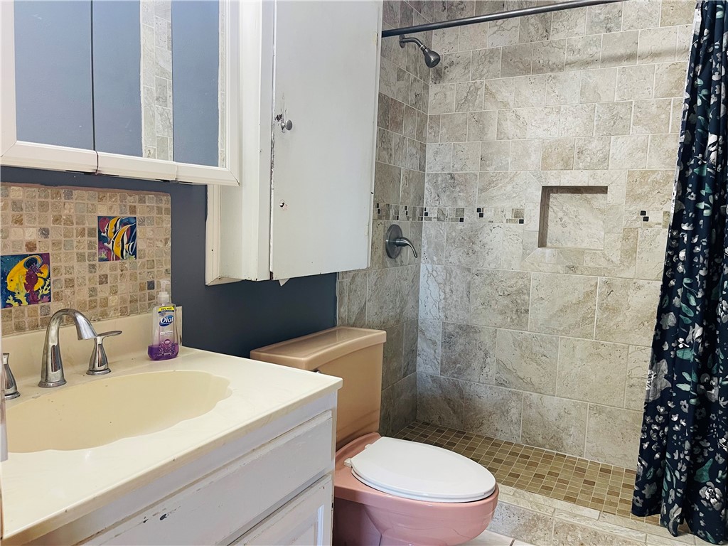 4954 Marion Property Photo 11