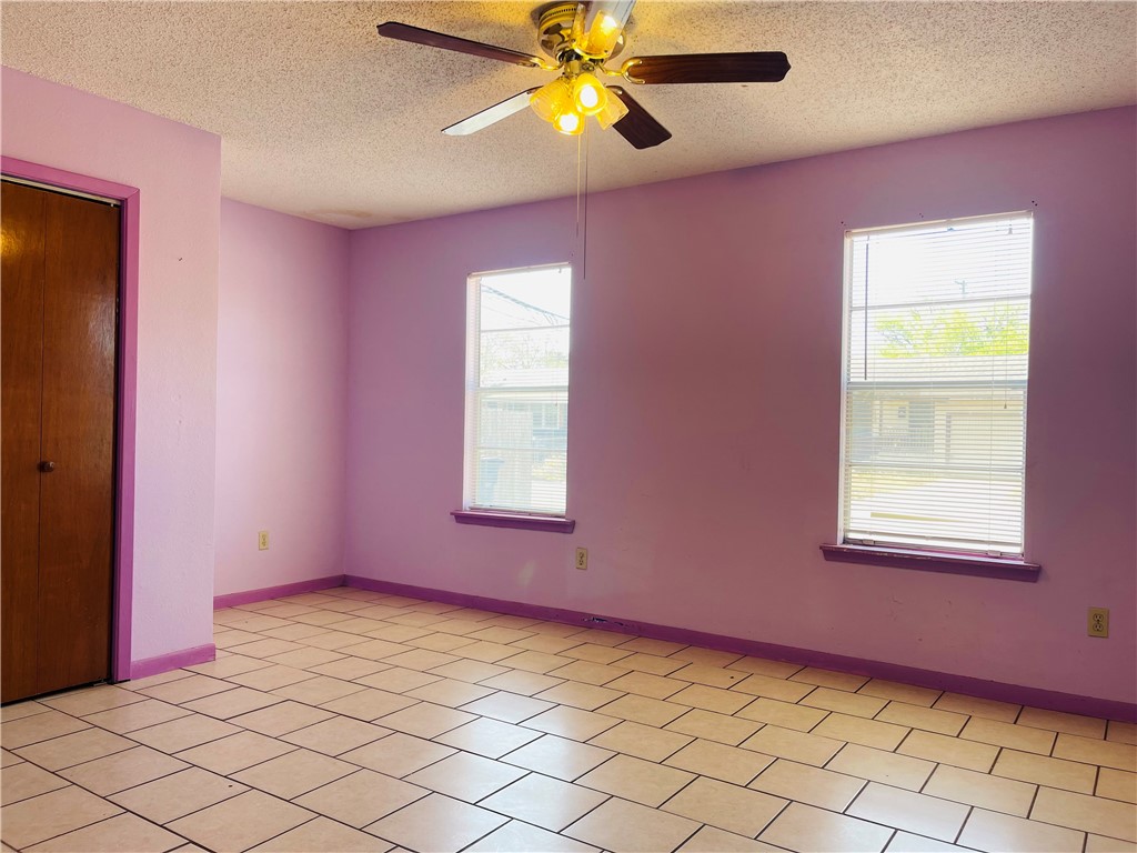 4954 Marion Property Photo 12