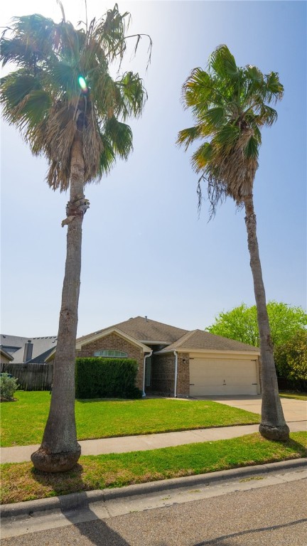 1209 Meadow Brook Dr Property Photo 2