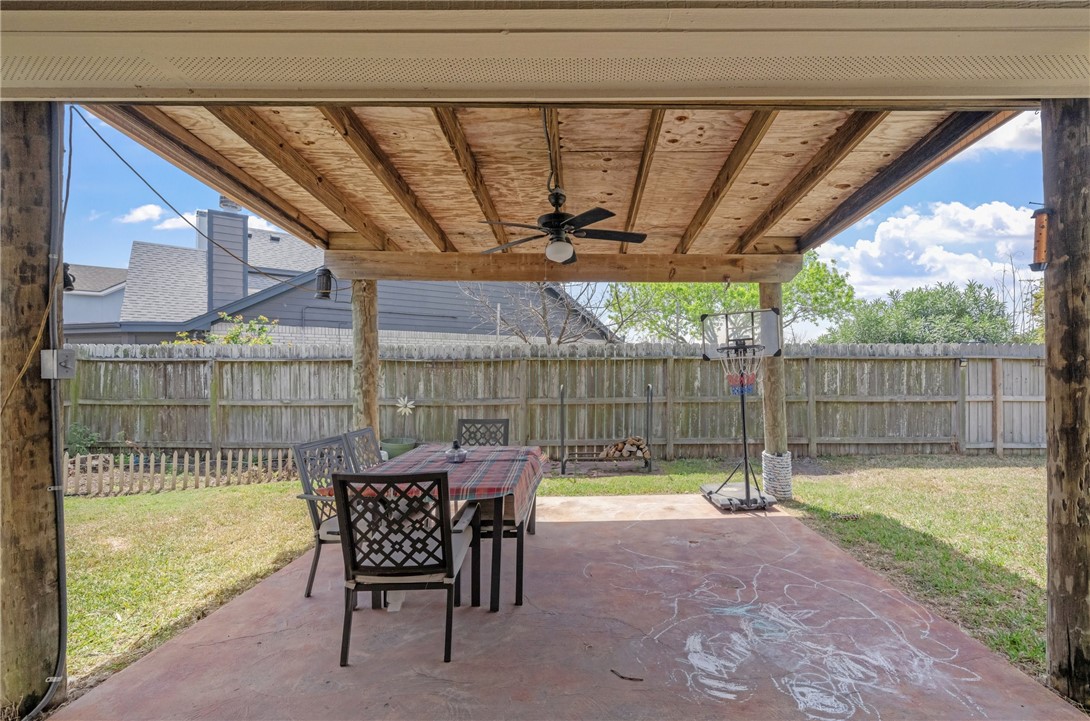 1209 Meadow Brook Dr Property Photo 19