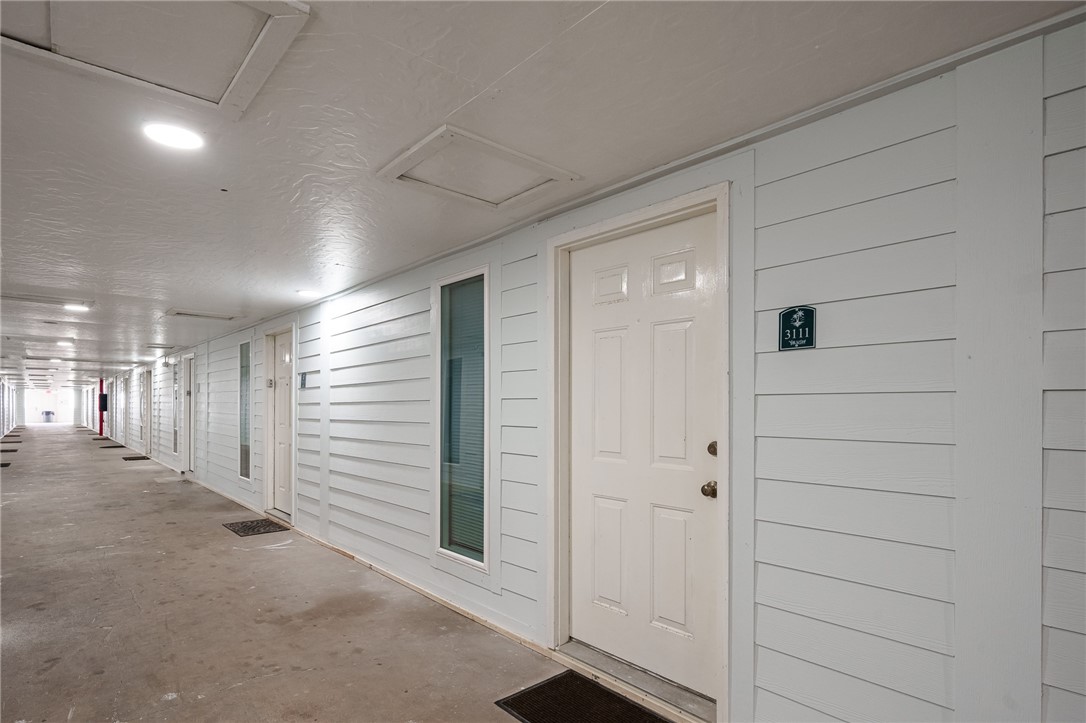 3938 Surfside Blvd 3111 Property Photo 2