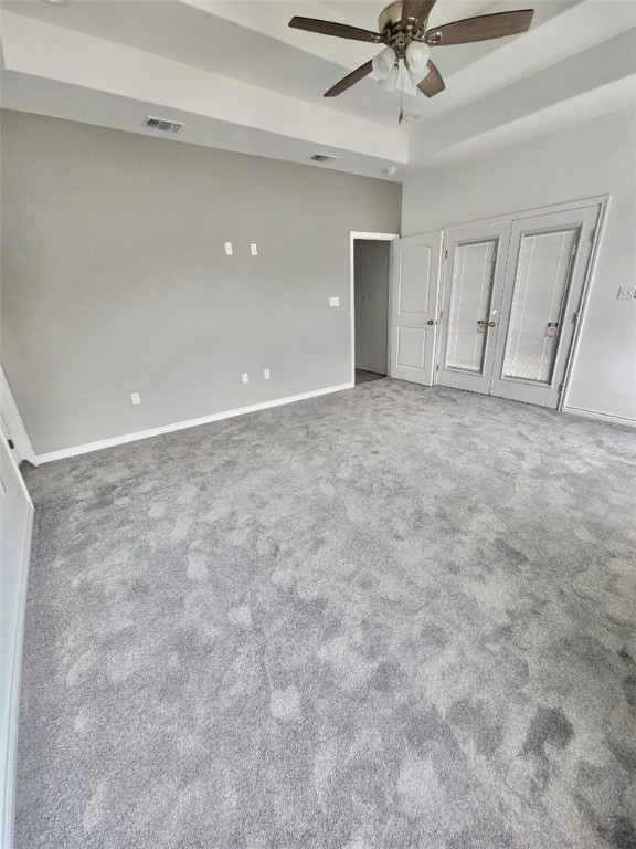 5074 Amber St Property Photo 7