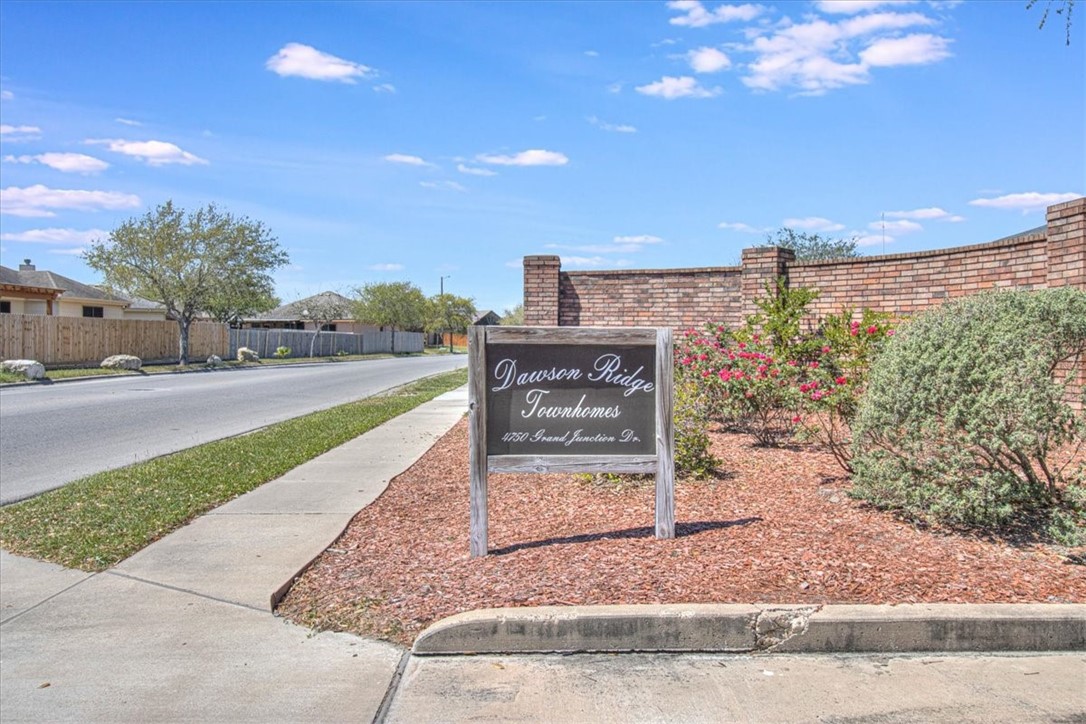 4750 Grand Junction Dr 40 Property Photo 3