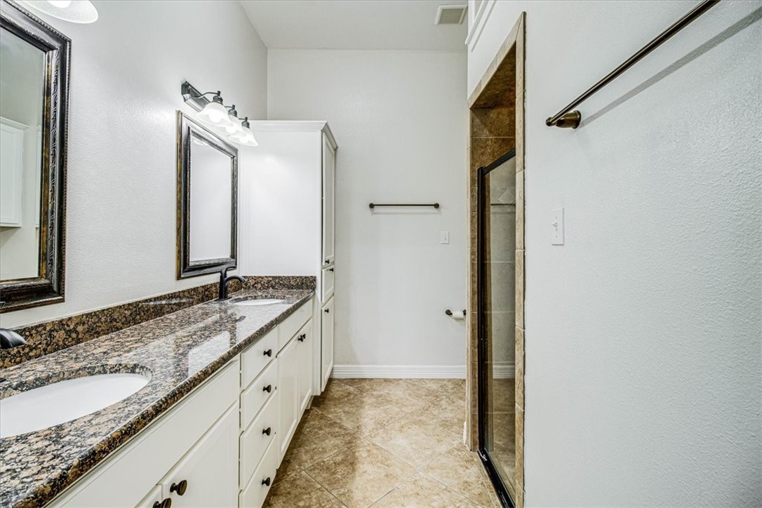 4750 Grand Junction Dr 40 Property Photo 21