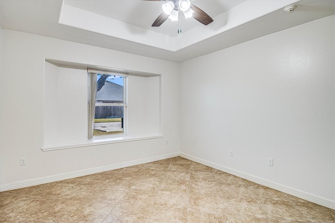 4750 Grand Junction Dr 40 Property Photo 24