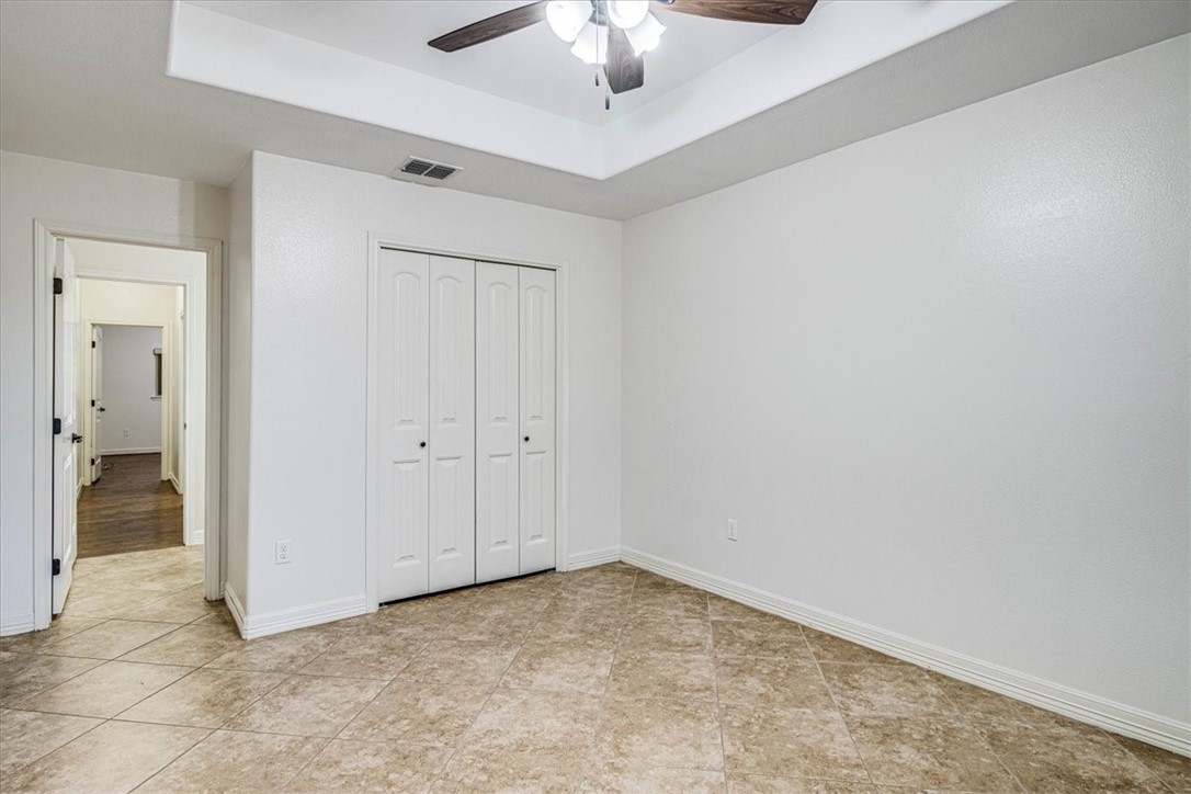 4750 Grand Junction Dr 40 Property Photo 25