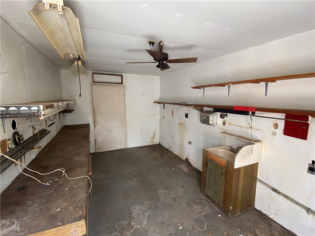 3926 Pyle Dr Property Photo 12
