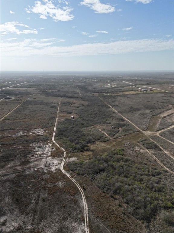 00 Hidden Creek Dr Property Photo 3