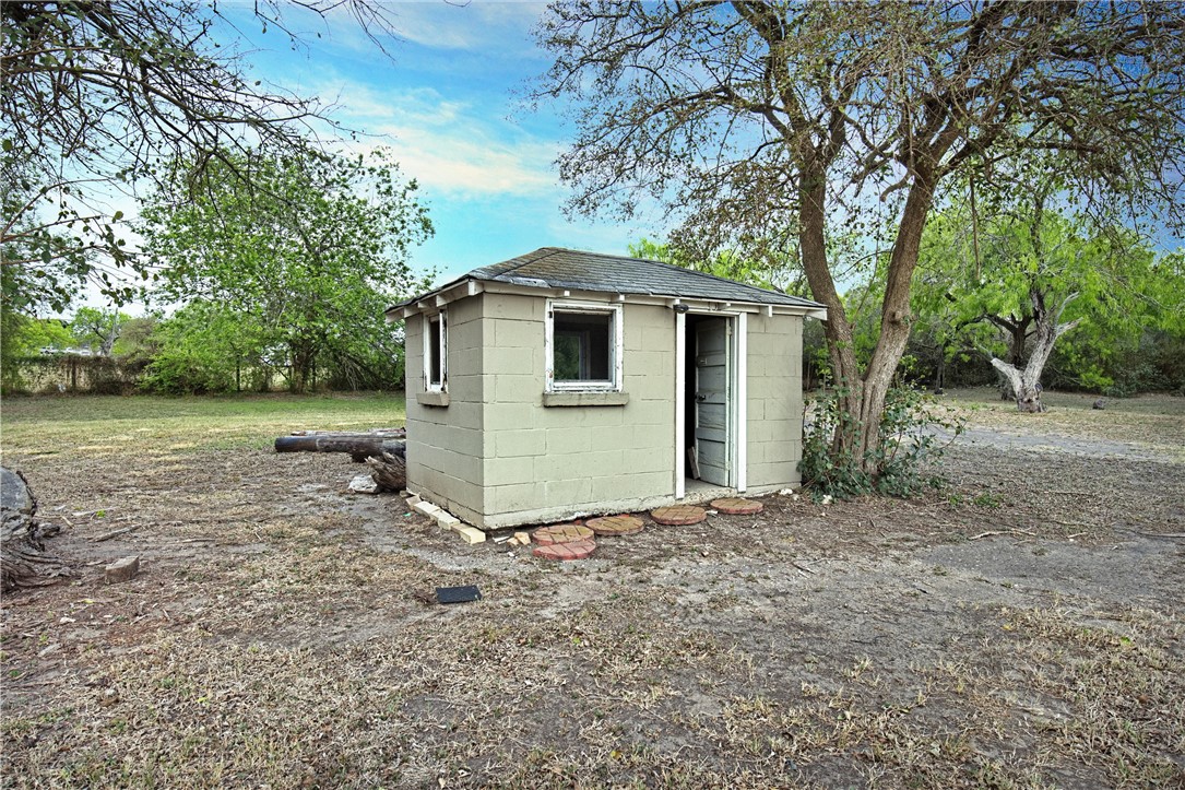 11711 Ih 37 Property Photo 26