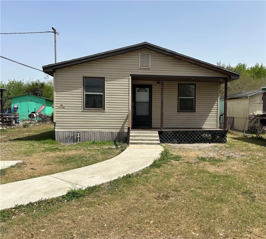 214 Shawnee St Property Photo 1