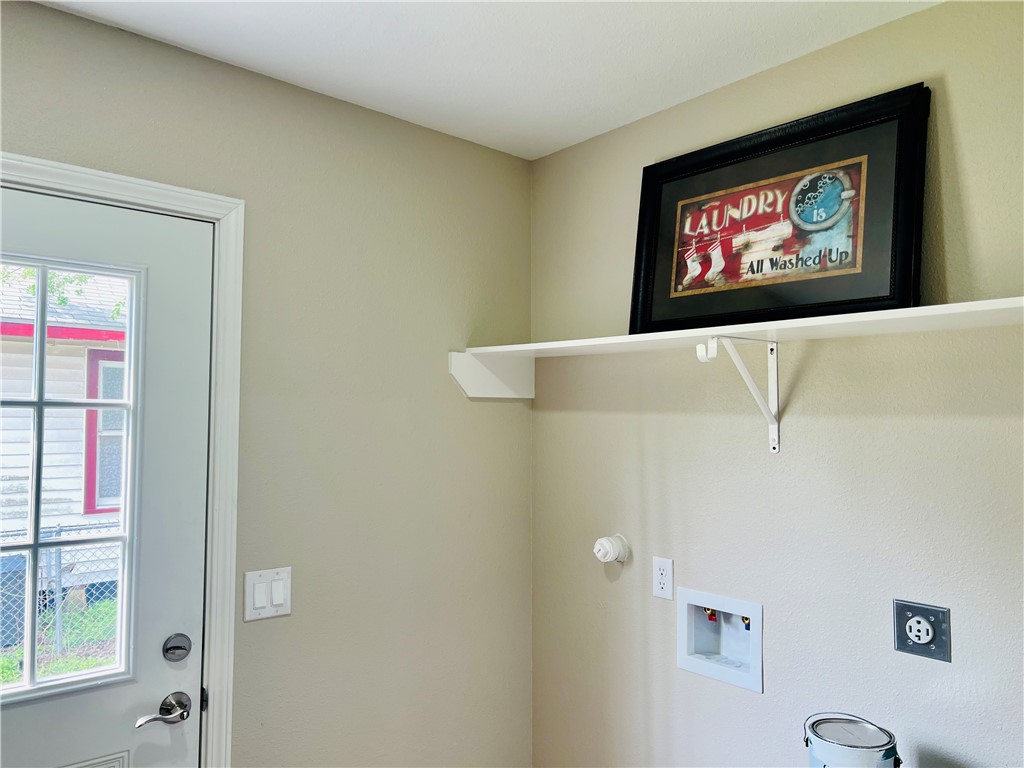 503 W Richard Ave Property Photo 15
