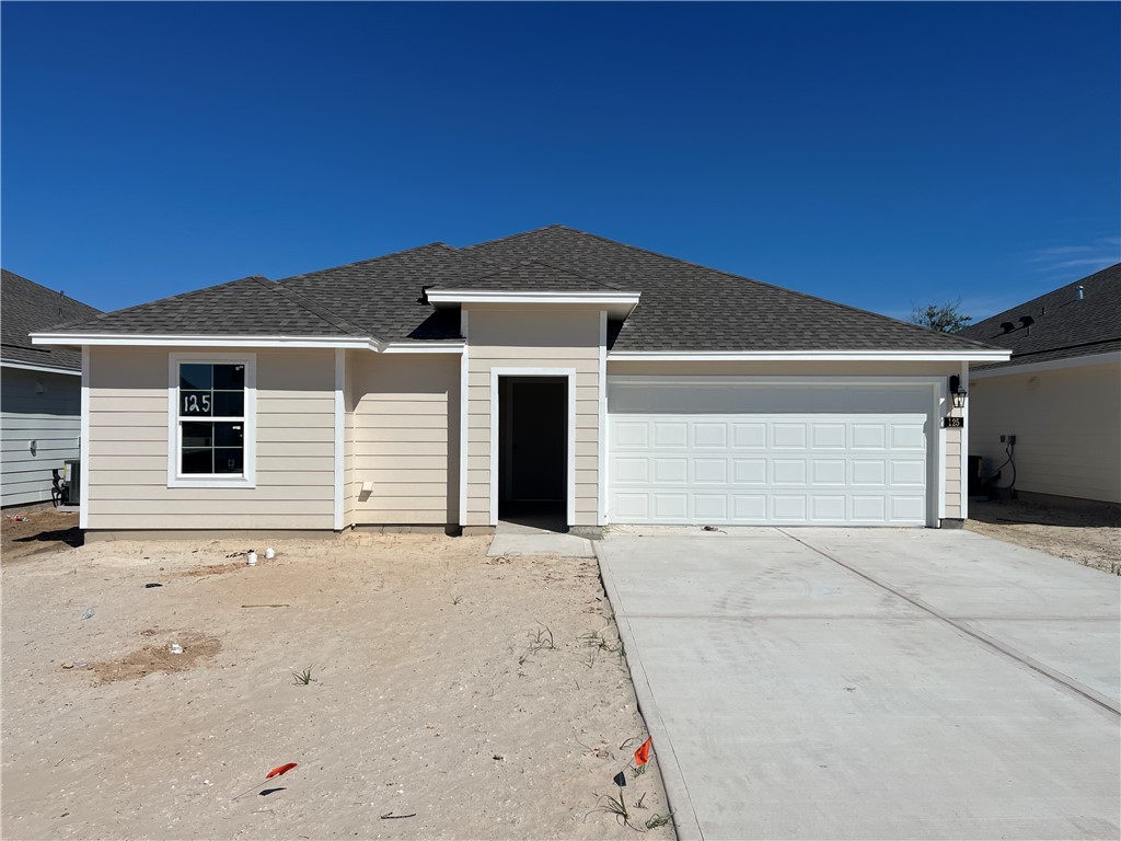 125 Montego Dr Property Photo 1