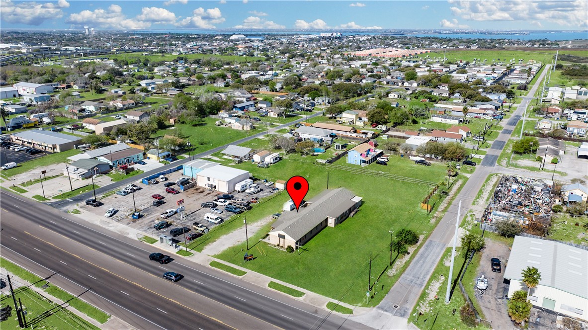 510 Nas Dr Property Photo 2