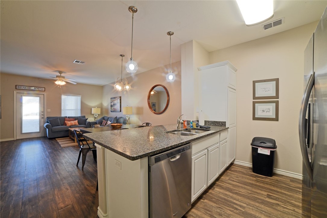 14911 Packery View Loop Property Photo 9