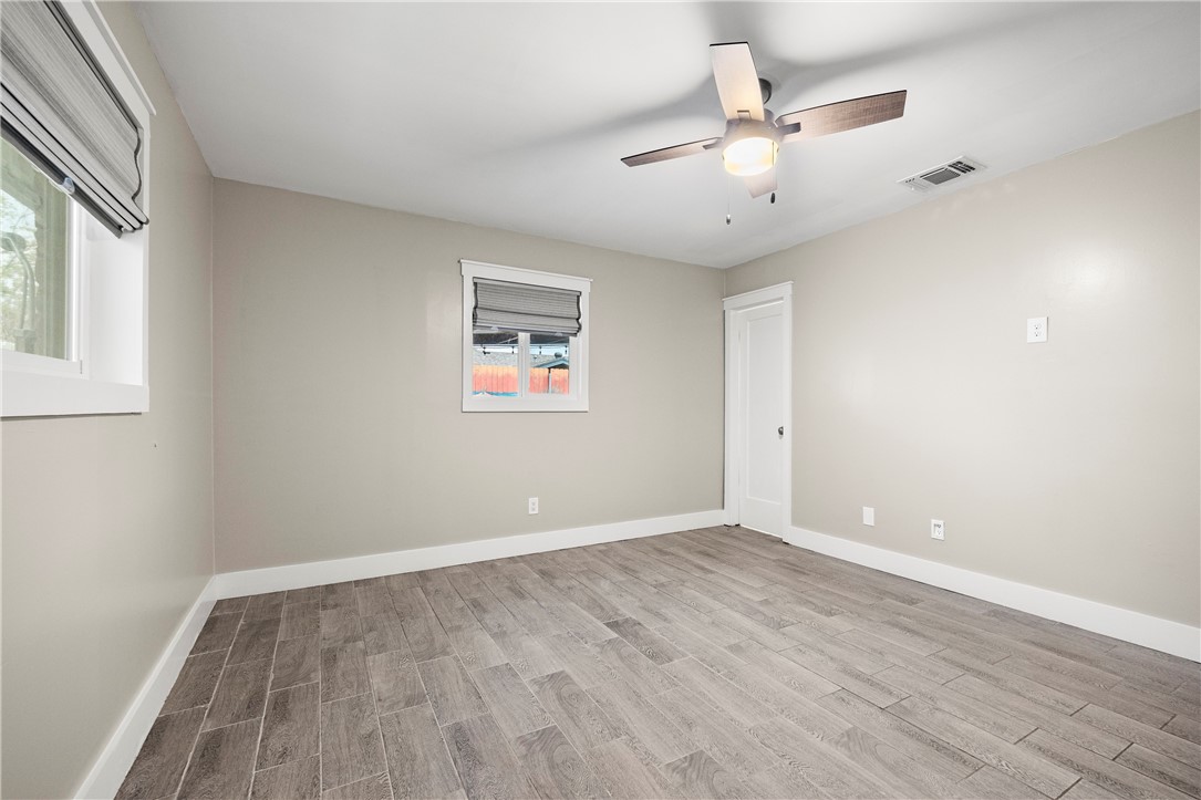 7418 Spitfire Dr Property Photo 21