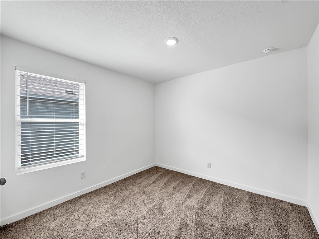 2713 Martell St Property Photo 12