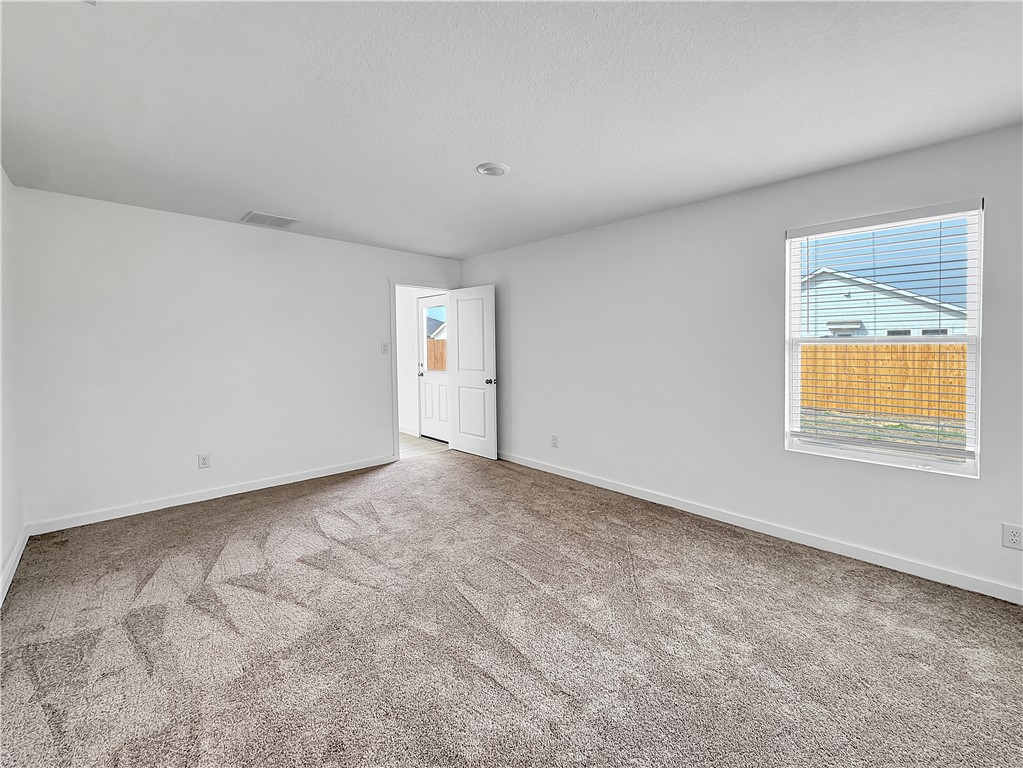 2713 Martell St Property Photo 26