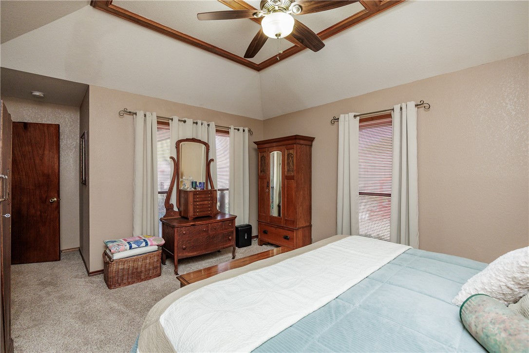 14510 Reagan Dr Property Photo 25